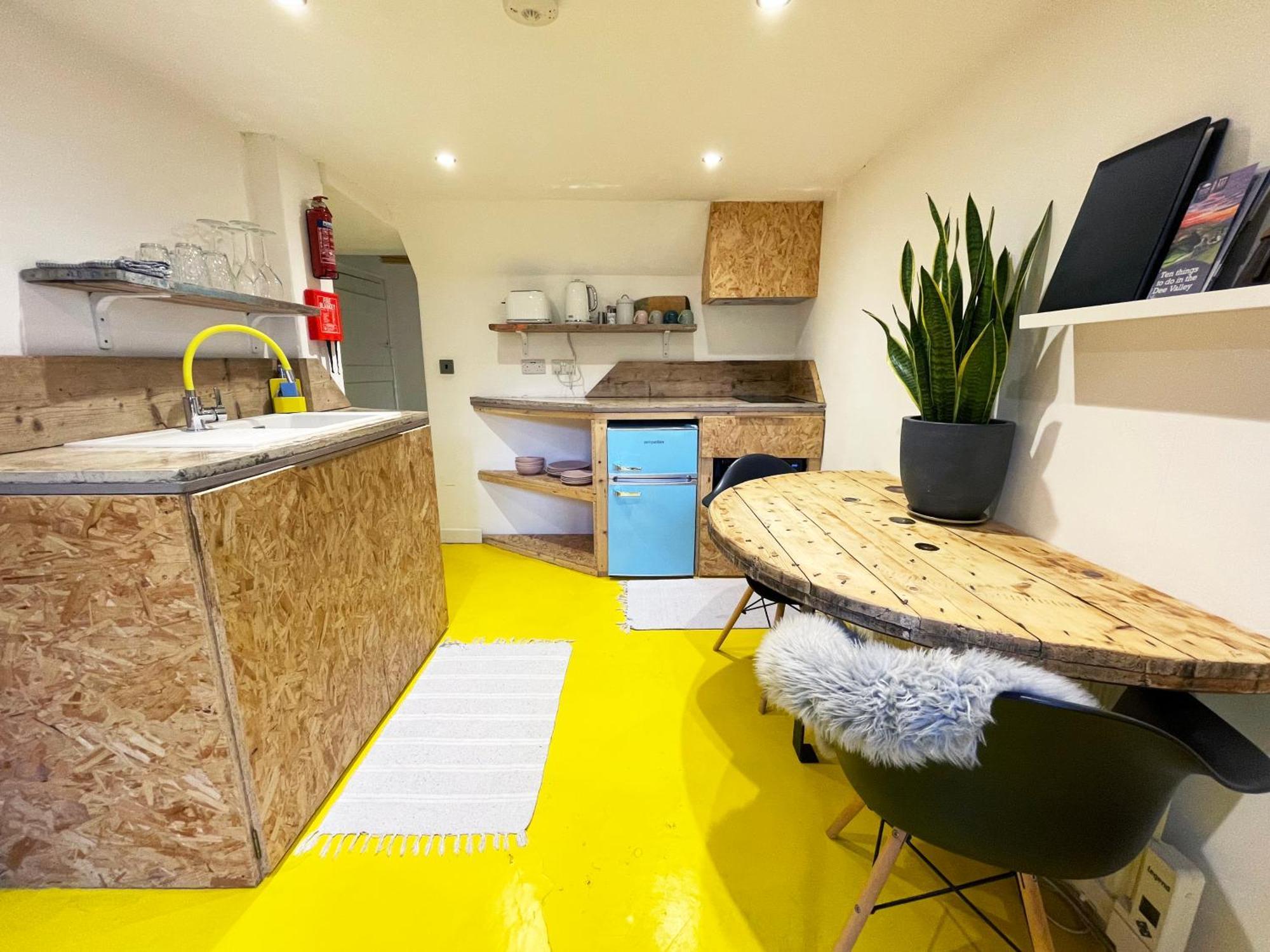 Fern Studio 1 Bedroom Apartment Llangollen Εξωτερικό φωτογραφία
